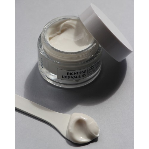 Хидратиращ богат крем Algologie Richesse Des Vagues - Hydra-Comfort Rich Cream, 50 мл. Хидратиращ богат крем Algologie Richesse Des Vagues - Hydra-Comfort Rich Cream, 50 мл.