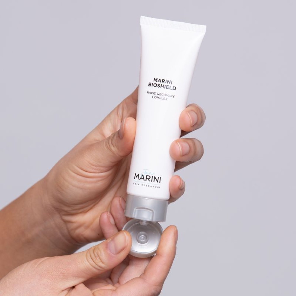 Jan Marini Bioshield - Deva Fashion Shop Възстановяващ защитен комплекс след процедури Jan Marini Bioshield Rapid Recovery Complex, 67 гр.