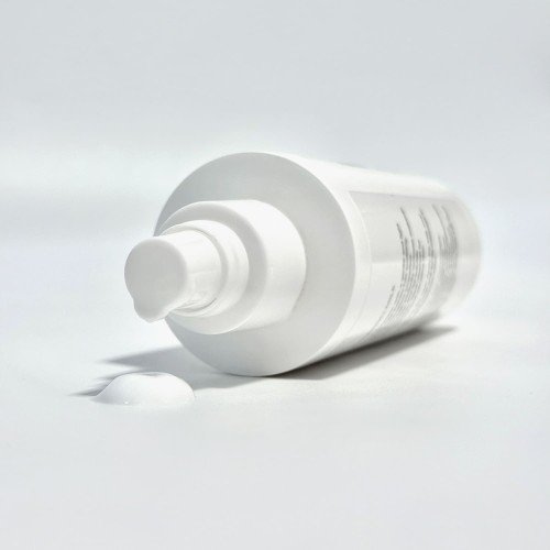 Успокояващо почистващо мляко за лице Reneo Calming Milk, 200 мл.